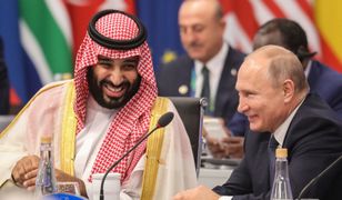 Putin przyjmowany "na czerwonym dywanie". Wizyta w arabskich potęgach