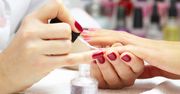 6 przerażających oznak, że jesteś w złym salonie manicure