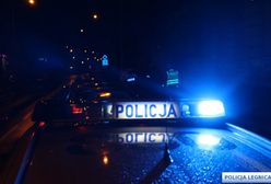 Karpacz. Oddała strzał w powietrze i schowała się do przyczepy. Policjanci negocjują z 61-letnią kobietą