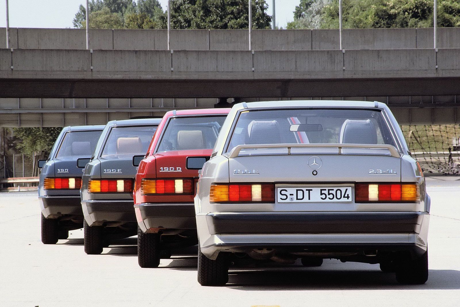 Zwężający się tył modelu Mercedes W201