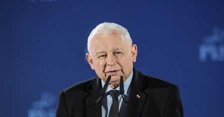 Kaczyński za nocną prohibicją. "Ja bym poparł"
