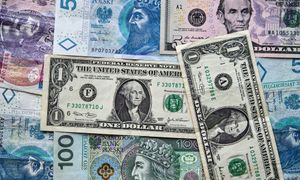 Pękła ważna bariera. Duży zwrot na dolarze