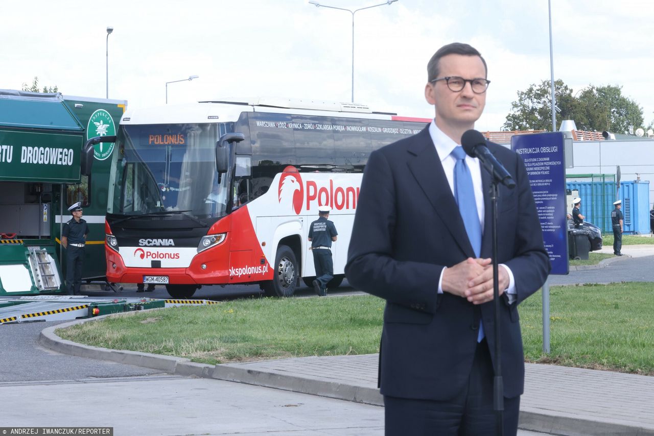 Do kontroli w obecności premiera został zatrzymany jeden z najnowocześniejszych autokarów państwowego przewoźnika