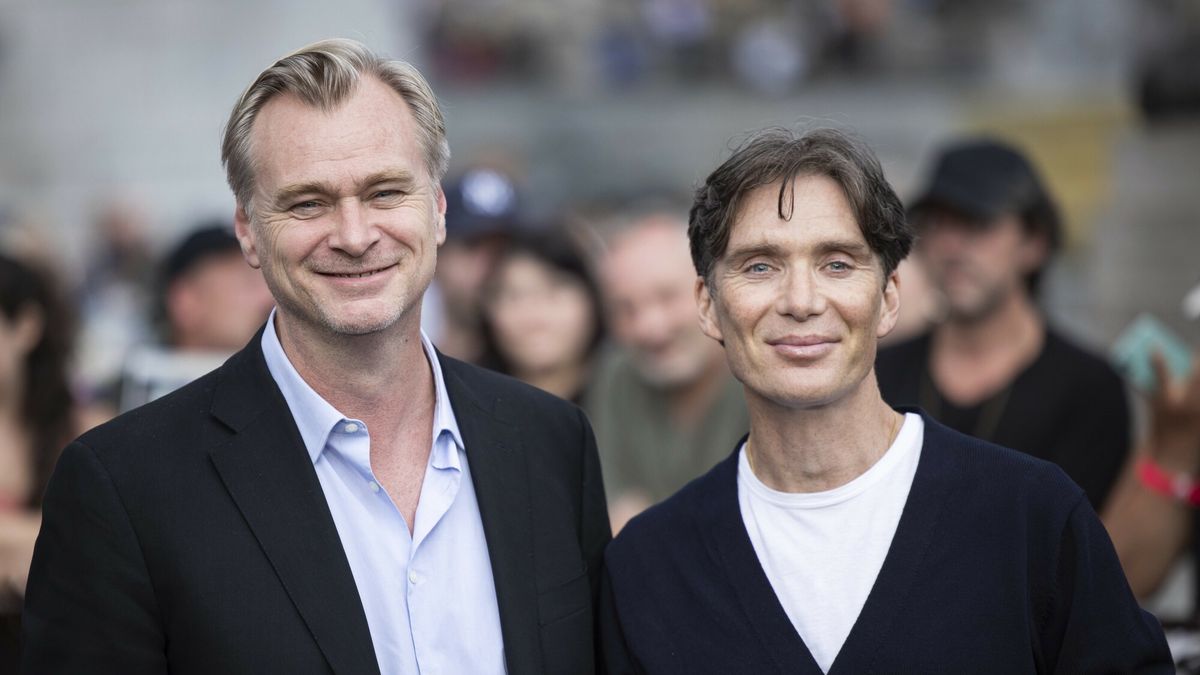 Na zdjęciu od lewej: reżyser Christopher Nolan i odtwórca głównej roli w filmie "Oppenheimer" - Cillian Murphy