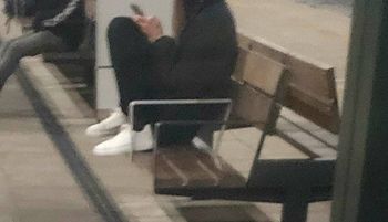 Konduktor aż zrobił zdjęcie. Tak kobieta zachowała się na peronie