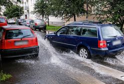 Wrocław. Burza nad miastem. Zalane ulice i utrudnienia. Czekamy na wasze zdjęcia