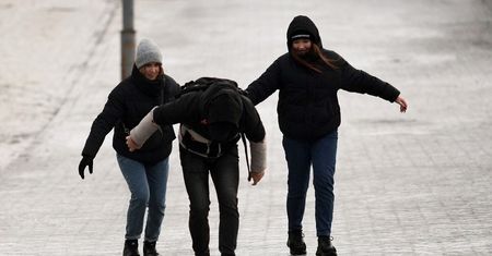 Rekord 322 tys. zł kary za chodnik. Rzadki przypadek, ale warto uważać