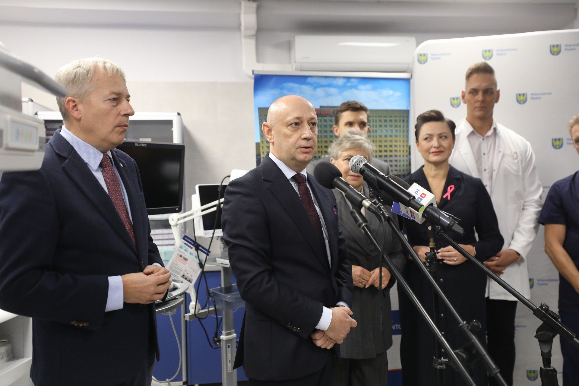 Dzięki środkom z KPO w Sosnowcu wdrażane są m.in. jedne z najbardziej zaawansowanych technologii leczenia nowotworów trzustki, dróg żółciowych i wątroby 