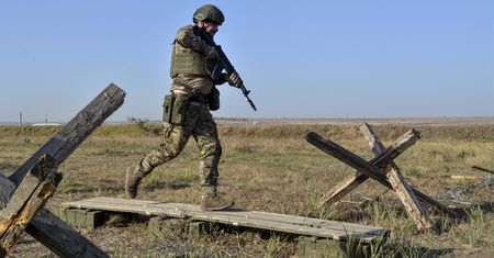 Rosjanie kopią pilnie tunele. Ukraińcy boją się upadku kolejnego miasta