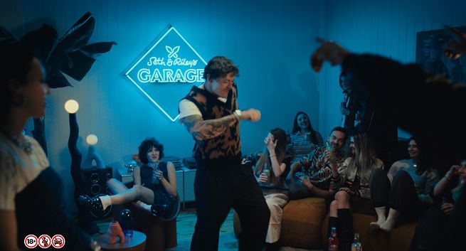 Wszystkie poziomy imprezy w nowej kampanii marki Garage