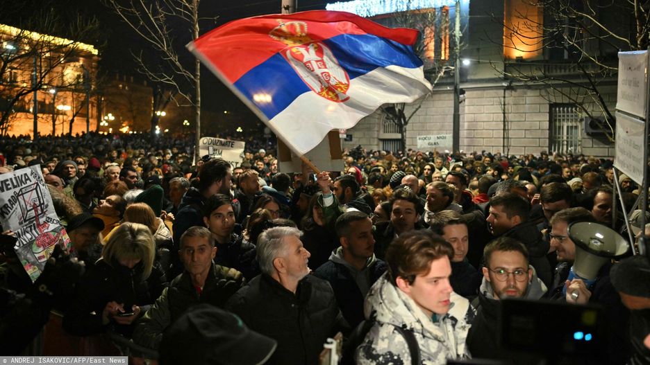 Masowe protesty w Serbii. Opozycja grzmi: "Nie odejdziemy stąd"