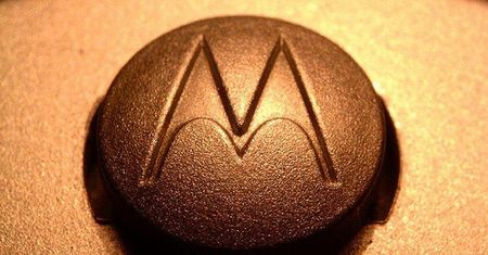 Motorola w sądzie. Kto śmiał ją pozwać?