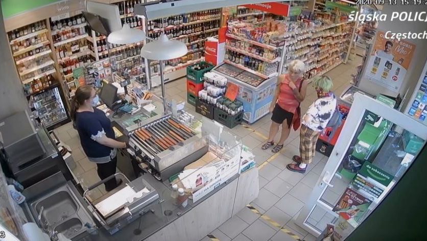 Śląsk. Policja poszukuje dwóch kobiet, które używając przywłaszczonej karty bankomatowej dokonały zakupów