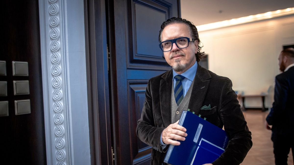 Minister aktywów państwowych Wojciech Balczun