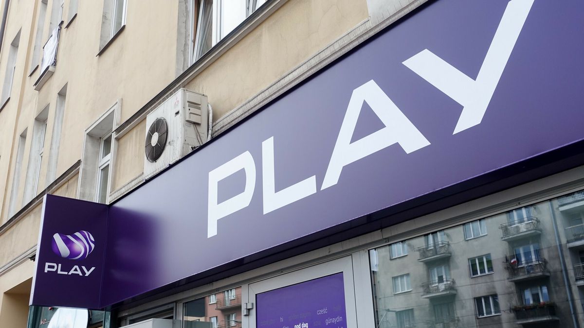 UOKiK wszczął postępowanie przeciwko operatorowi sieci Play