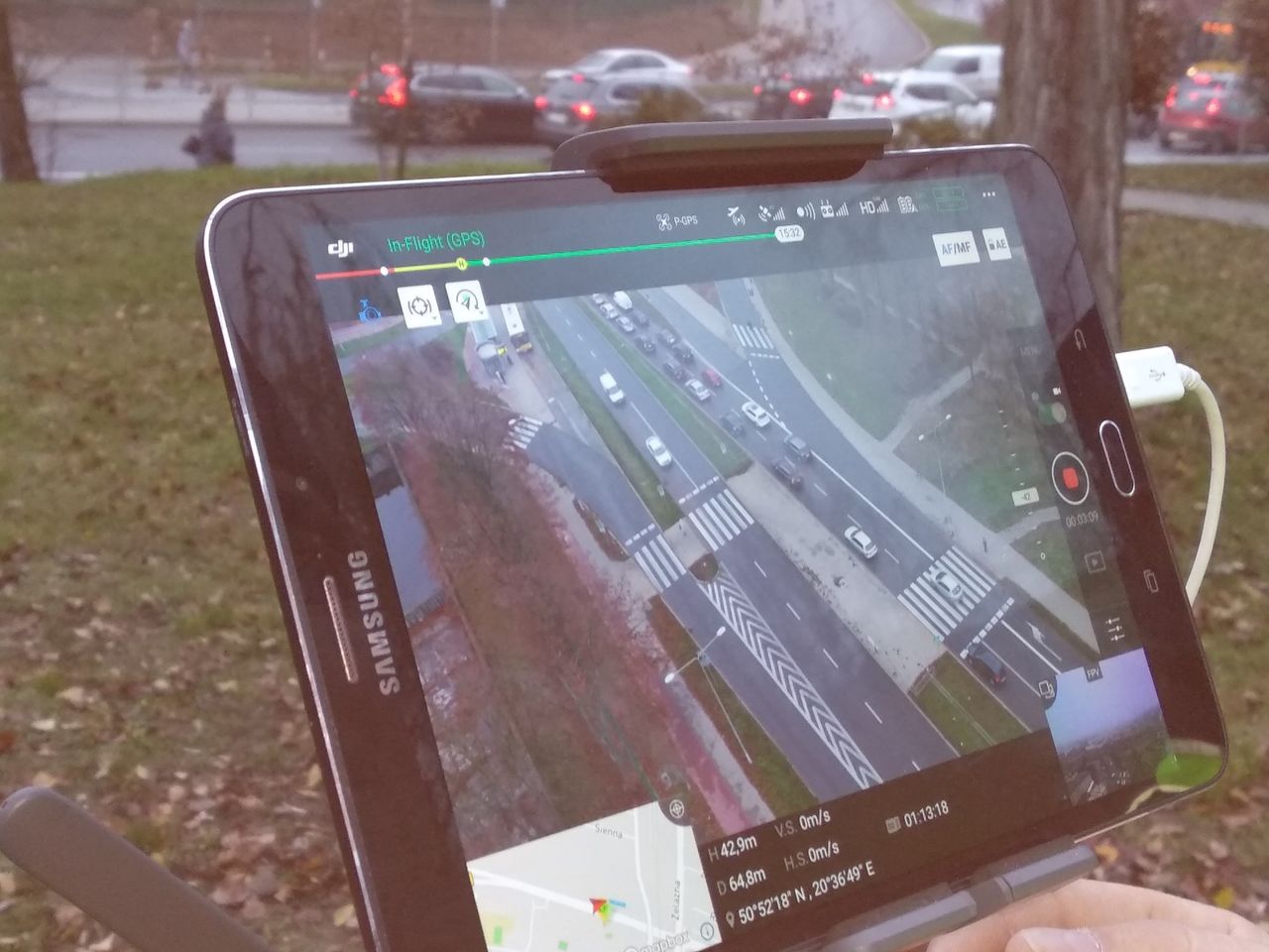 Obraz z drona widoczny przez operatora (fot. Świętokrzyska Policja)