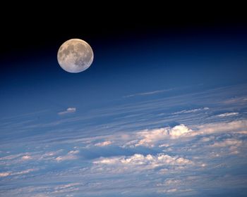Powrót NASA na Księżyc. Eksperci mają wątpliwości