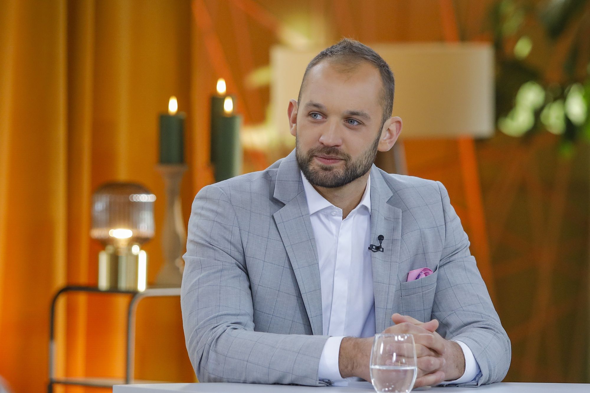 Stanisław mówi o zdjęciu z ukochaną
