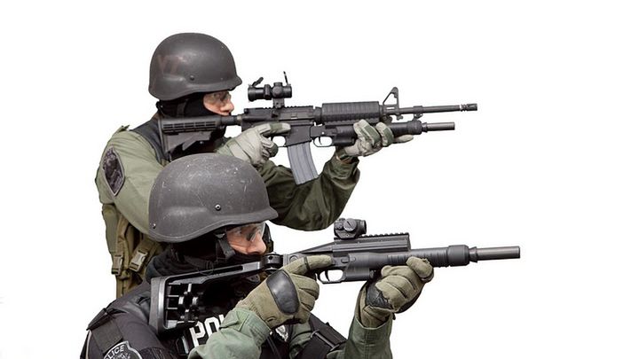 Zalety shotguna i Tasera połączone! [wideo] 1