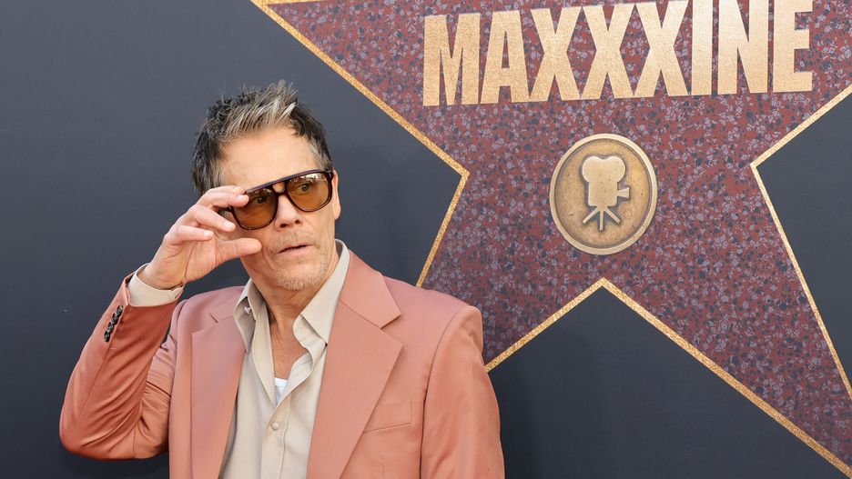 Kevin Bacon na czerwcowej premierze "Maxxxine"