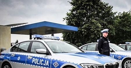 Śląsk. Mężczyzna utknął w bagnie. Pomogła policja