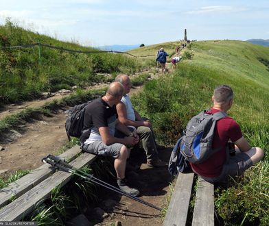 Bieszczady czekają na turystów. Ceny od 45 zł za noc. "Ludzie rezerwują i odwołują"