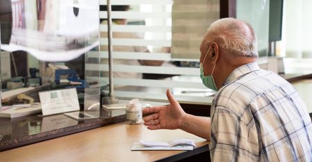 PiS wpuściło seniorów w pułapkę. Dali trzynastkę, teraz zabiorą ważny dodatek