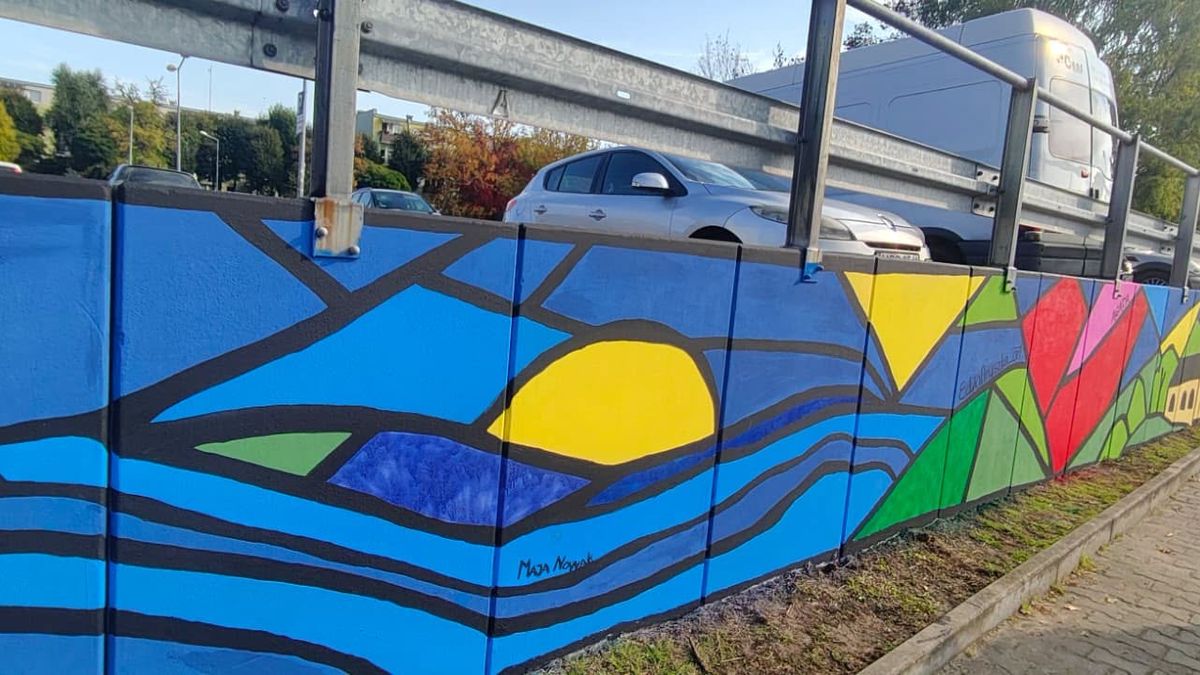 Mural stworzony przez uczniów 