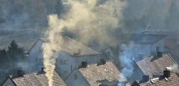 Sosnowiec. Już nie będzie trzeba jeździć do Katowic, w mieście będzie można złożyć wniosek o dofinansowanie w programie "Czyste powietrze"