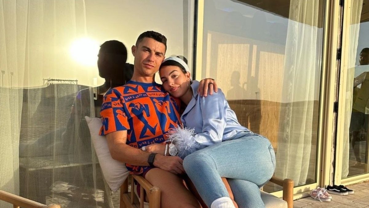 Georgina Rodriguez w objęciach Cristiano Ronaldo