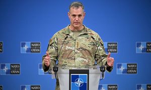 Dowódca NATO o Arktyce. "Widzieliśmy chińskie okręty"