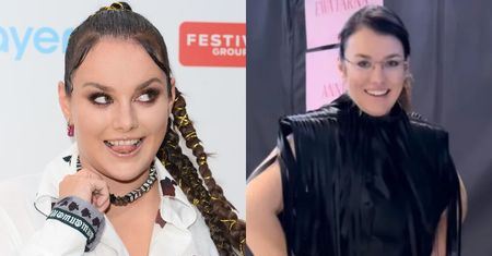 Drapieżna Ewa Farna odsłania nogi w lateksowym body i skórzanych kozakach