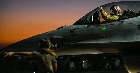 Nowa fala amerykańskich uderzeń na Iran. CENTCOM wydało komunikat