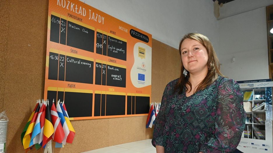 W środę, 22 października, Przystanek Młodych zapoczątkował Wieczór Kultur. Na zdjęciu Agata Rutczyńska, koordynatorka wolontariatu Europejskiego Korpusu Solidarności.