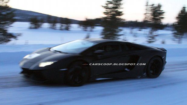 Lamborghini Aventador LP700 Roadster