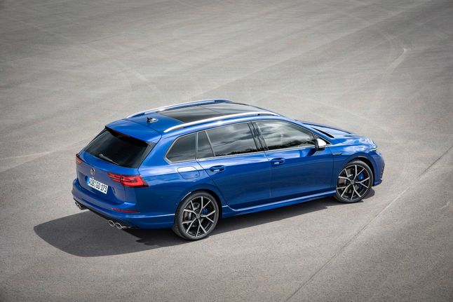 VW Golf 8 R Variant (2021)