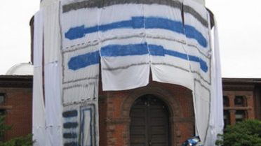 R2-D2 patrzy w gwiazdy 1