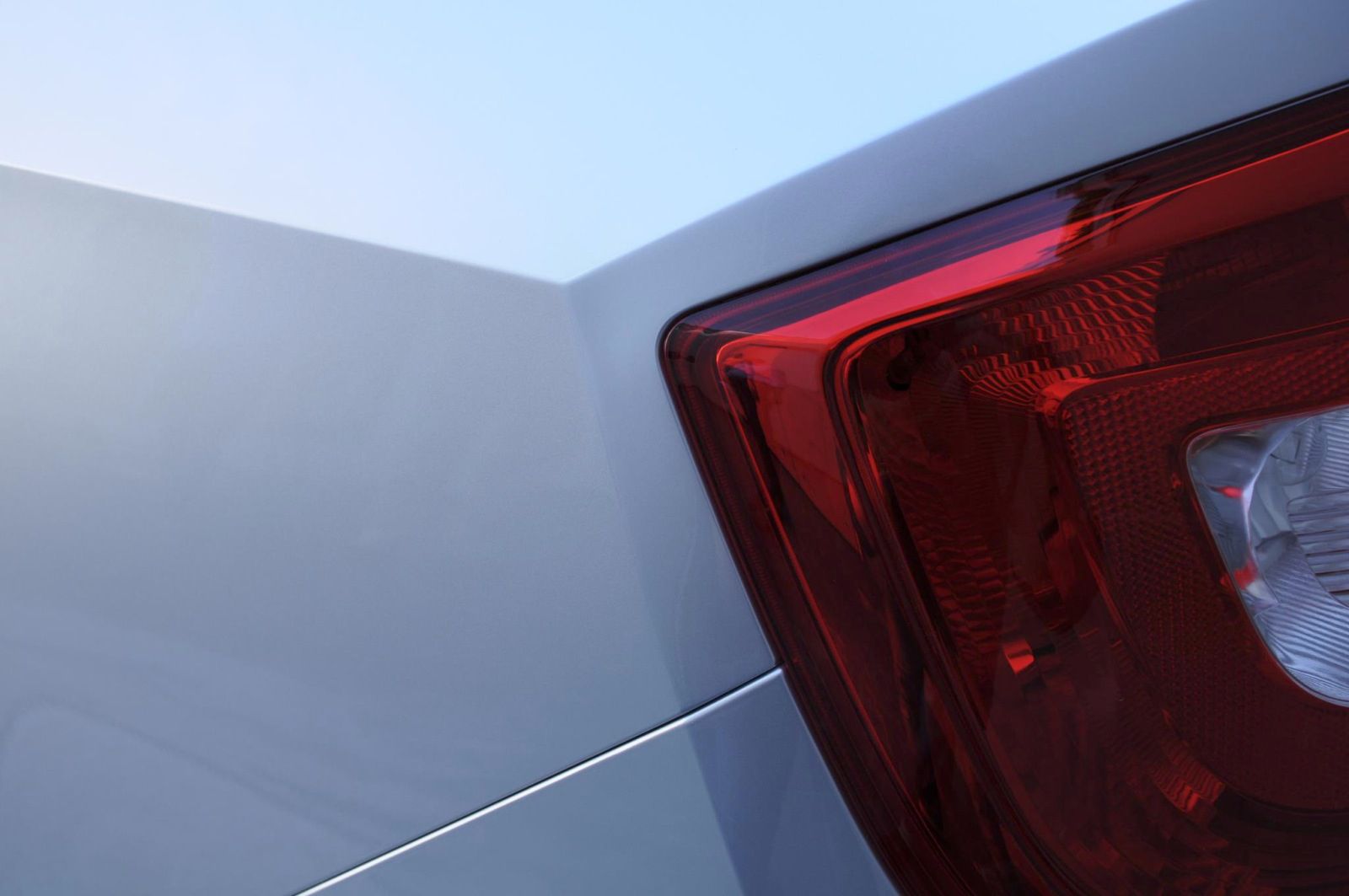 Skoda Rapid - pierwsze zdjęcia