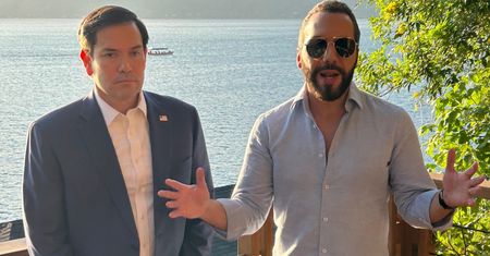 Mówią, że przyjmą wszystkich migrantów z USA. Warunkiem jest wyrok