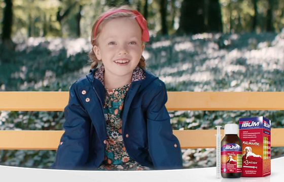 Dzieci dziękują rodzicom za opiekę w kampanii Ibum Forte (wideo)