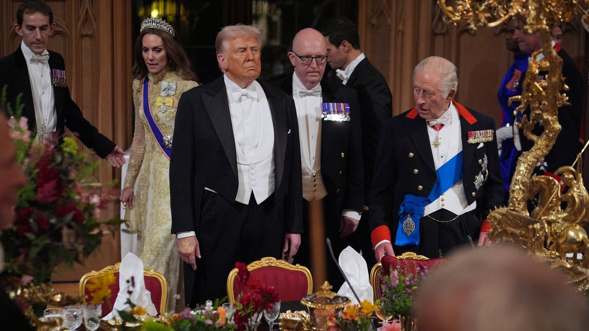 WINDSOR, ENGLAND - SEPTEMBER 17: US President Donald Trump and King Charles III during a State Banquet at Windsor Castle for the State visit by the President of the United States of America on September 17, 2025 in Windsor, England. President Trump is in England from Sept. 16-18 on his second UK state visit, with the previous one taking place in 2019 during his first presidential term. (Photo by Yui Mok - WPA Pool/Getty Images)