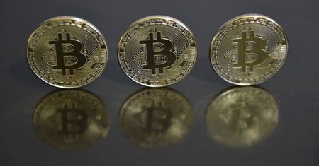 Zainwestowałeś w bitcoina? Twoi znajomi niedługo zaczną się z ciebie śmiać