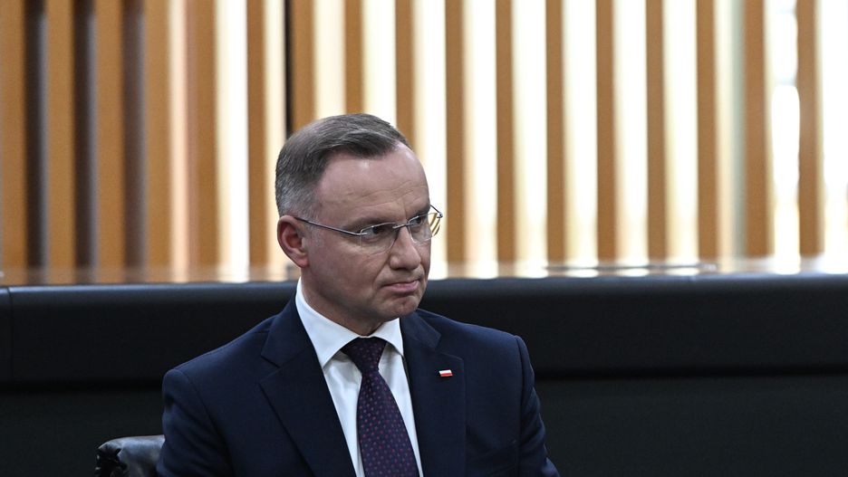 Andrzej Duda
Kigali, Rwanda, 07.02.2024. Wizyta prezydenta RP w Rwandzie. Prezydent RP Andrzej Duda podczas spotkania z prezydentem Rwandy Paulem Kagame w Kancelarii Prezydenta Republiki Rwandy w Kigali, 7 bm. Prezydent RP Andrzej Duda z pierwsz� dam� Agat� Kornhauser-Dud� s� z wizyt� w Afryce Wschodniej. Celami wizyty s� promocja polskiego biznesu i wsp�praca w zakresie bezpiecze�stwa. (mr) PAP/Radek Pietruszka
Radek Pietruszka
afryka wschodnia, dyplomacja, powitanie, prezydent rp, rwanda, wizyta, stosunki mi�dzynarodowe, wizyta zagraniczna