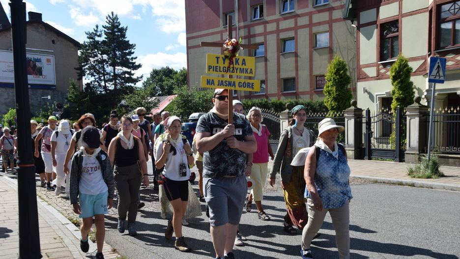 41. Tyska Pielgrzymka Piesza na Jasną Górę pod hasłem &#34;Pełni nadziei idziemy do Matki&#34;