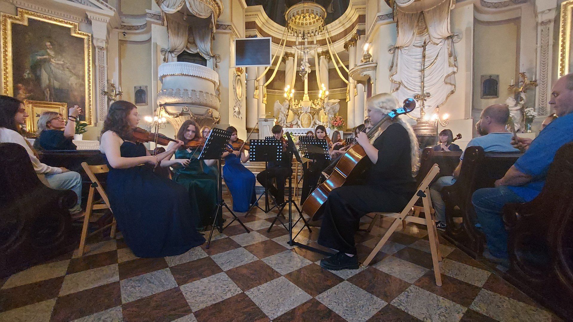 Koncert &#34;W barokowym stylu&#34; zakończył XXIV Festiwal Muzyki Kameralnej i Organowej w Skierniewicach