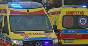 Wypadek na drodze krajowej nr 74 w Gościeradowie. Dwie osoby poszkodowane, droga zablokowana