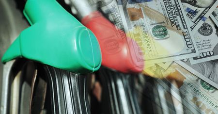 Ceny ropy mocno w dół. Baryłka w USA nawet poniżej 70 dol.