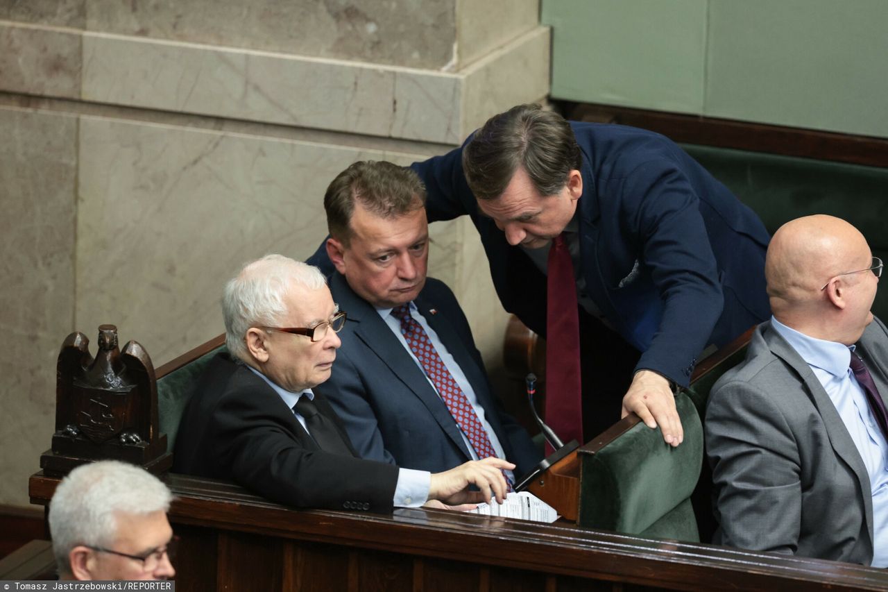 Zgrzytają zębami po nowym sondażu. Byłaby klęska