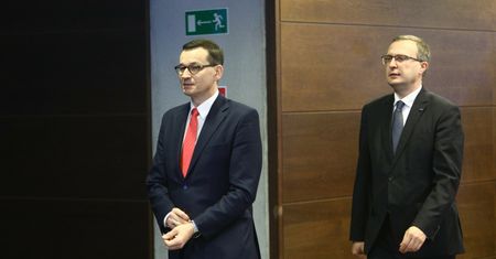TVP zaatakowała Pawła Borysa. Ostre słowa Morawieckiego i Gowina