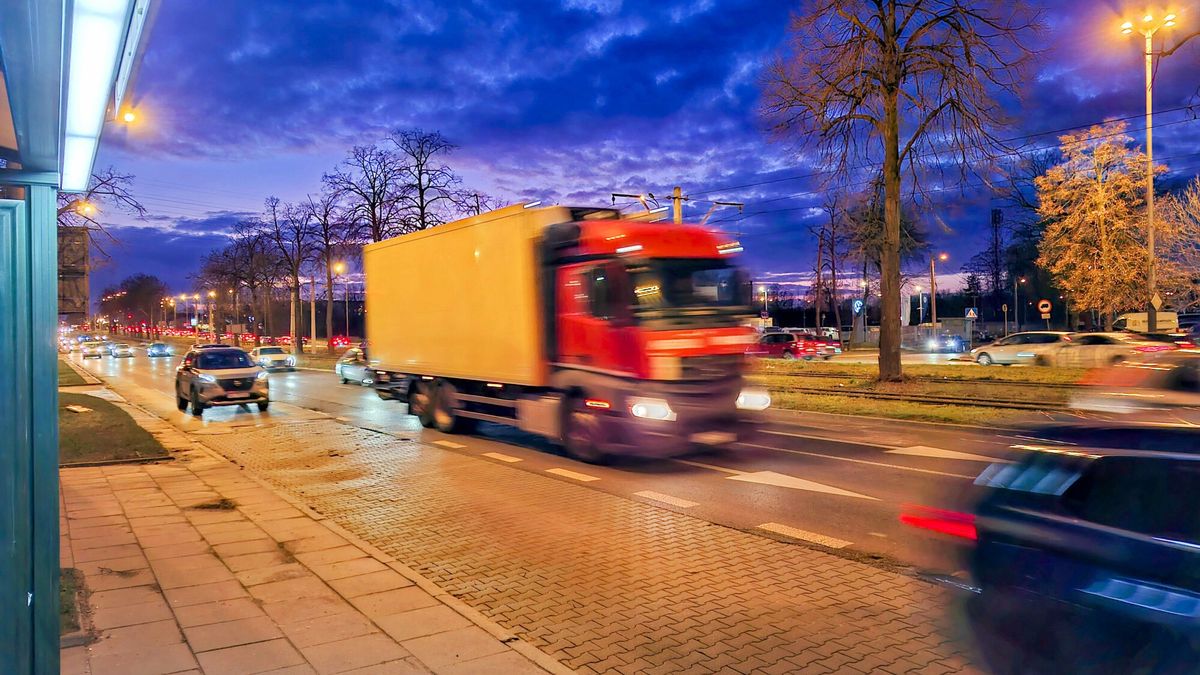 W 2023 r. wydano 26 tys. 910 świadectw i 198 wtórników.